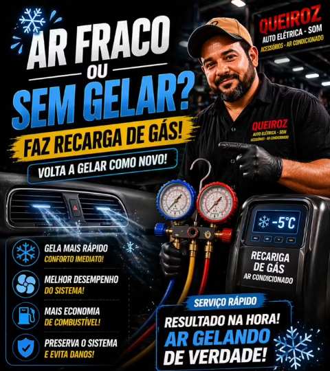 Técnico da Queiroz realizando recarga de gás do ar-condicionado com manifold de pressão